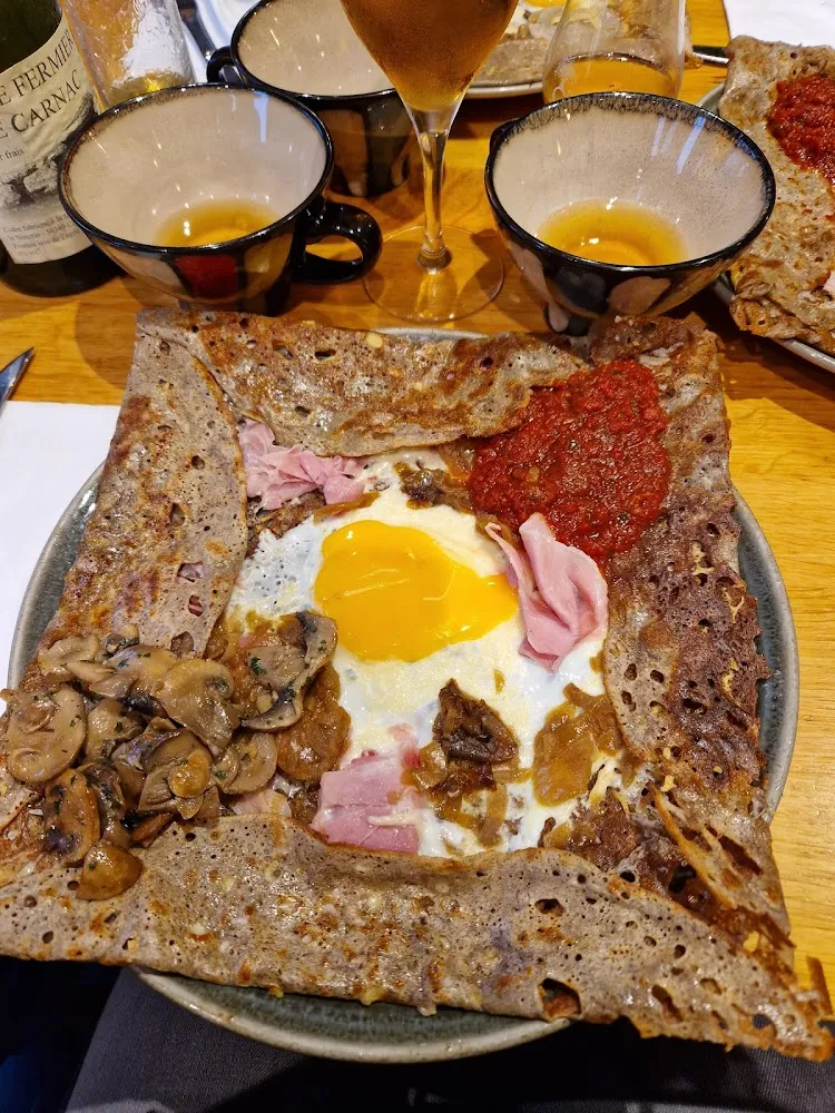 Galette Complète Oignons Tomate